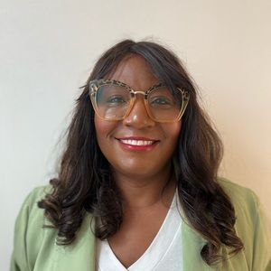 Meet your Posher, Roben